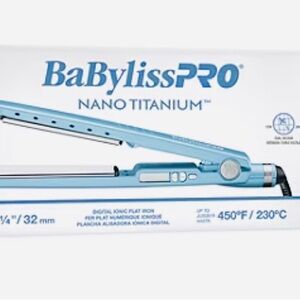 BaBylissPRO Nano Titanium Flat Iron